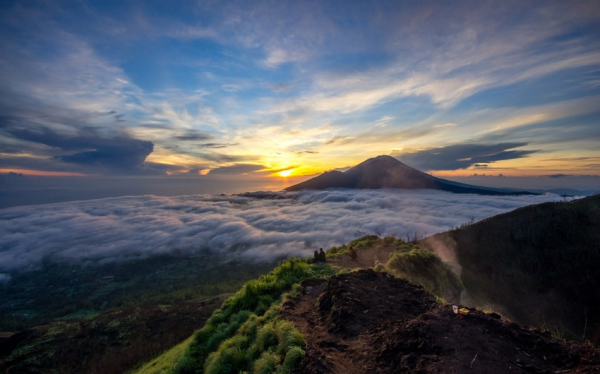 Bali considers banning mountain climbing following spate of bad tourist behavior