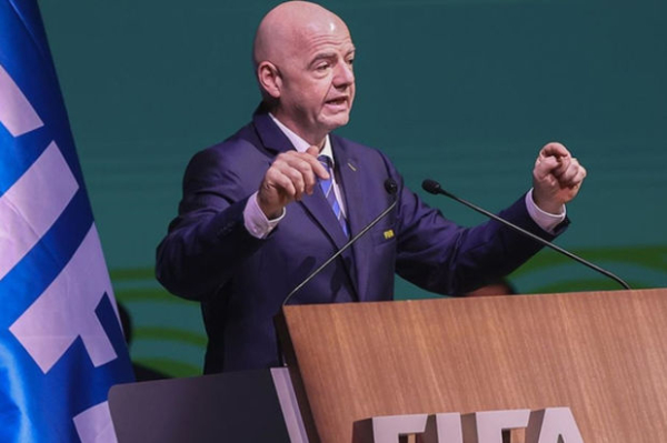 Президент ФИФА прокомментировал избиение турецкого футбольного арбитра