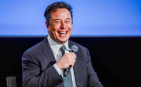 Elon Mask yenidən dünyanın ən varlı adamı oldu